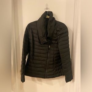 Women’s Black Puffer Jacket - Large